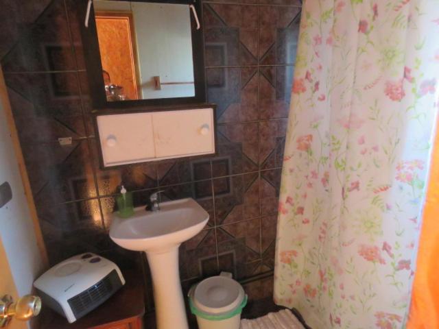 Hostal Y Cabanas Peumayen Puerto Guadal Esterno foto