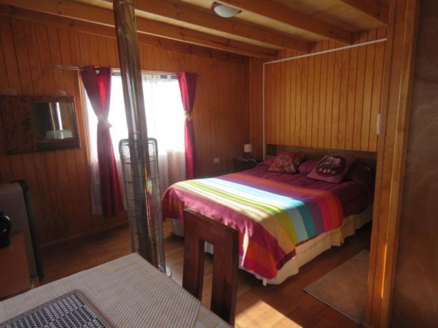 Hostal Y Cabanas Peumayen Puerto Guadal Esterno foto